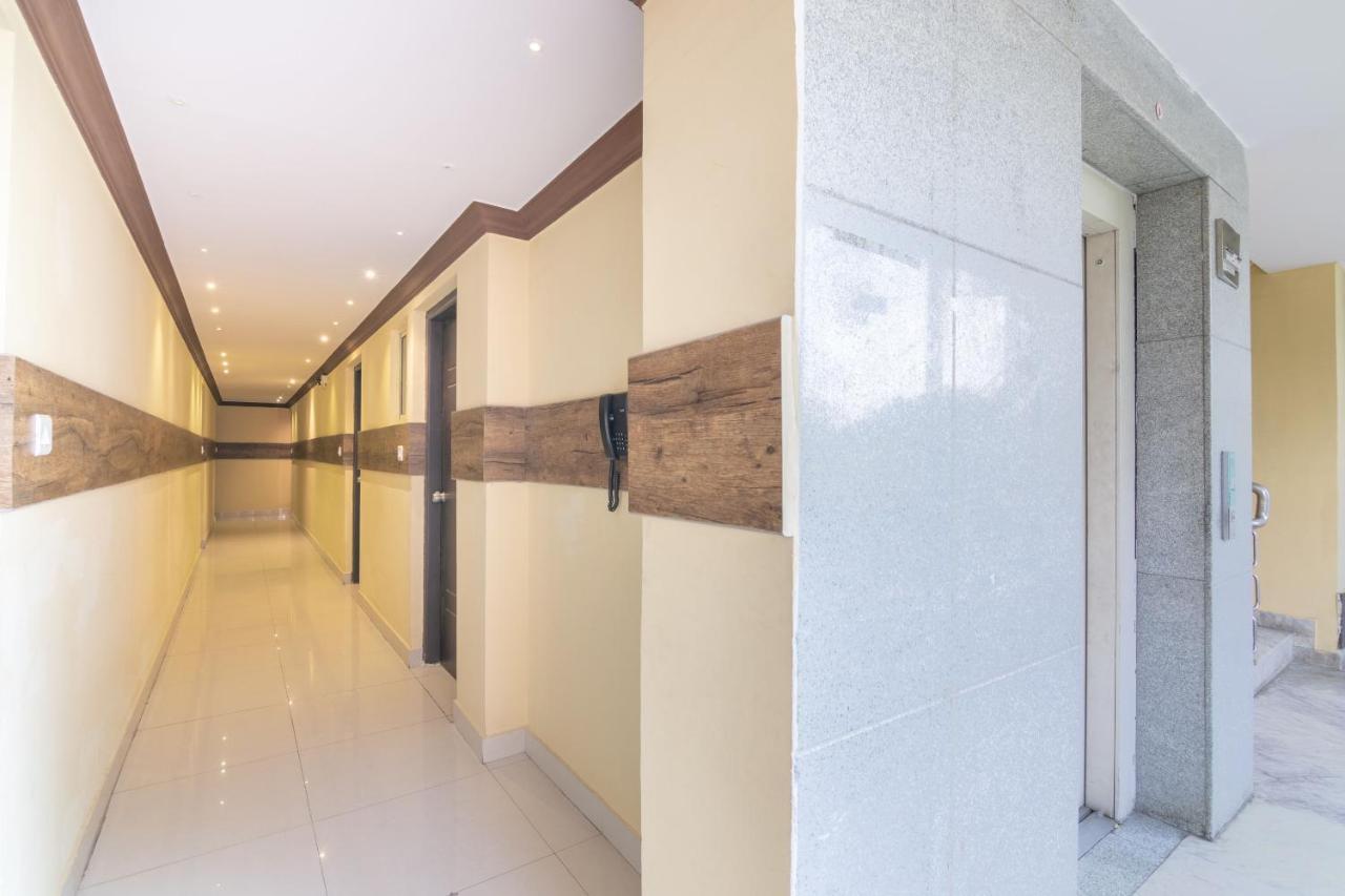 Oyo 13594 Mathrushree Residency Hotel Bangalore Ngoại thất bức ảnh
